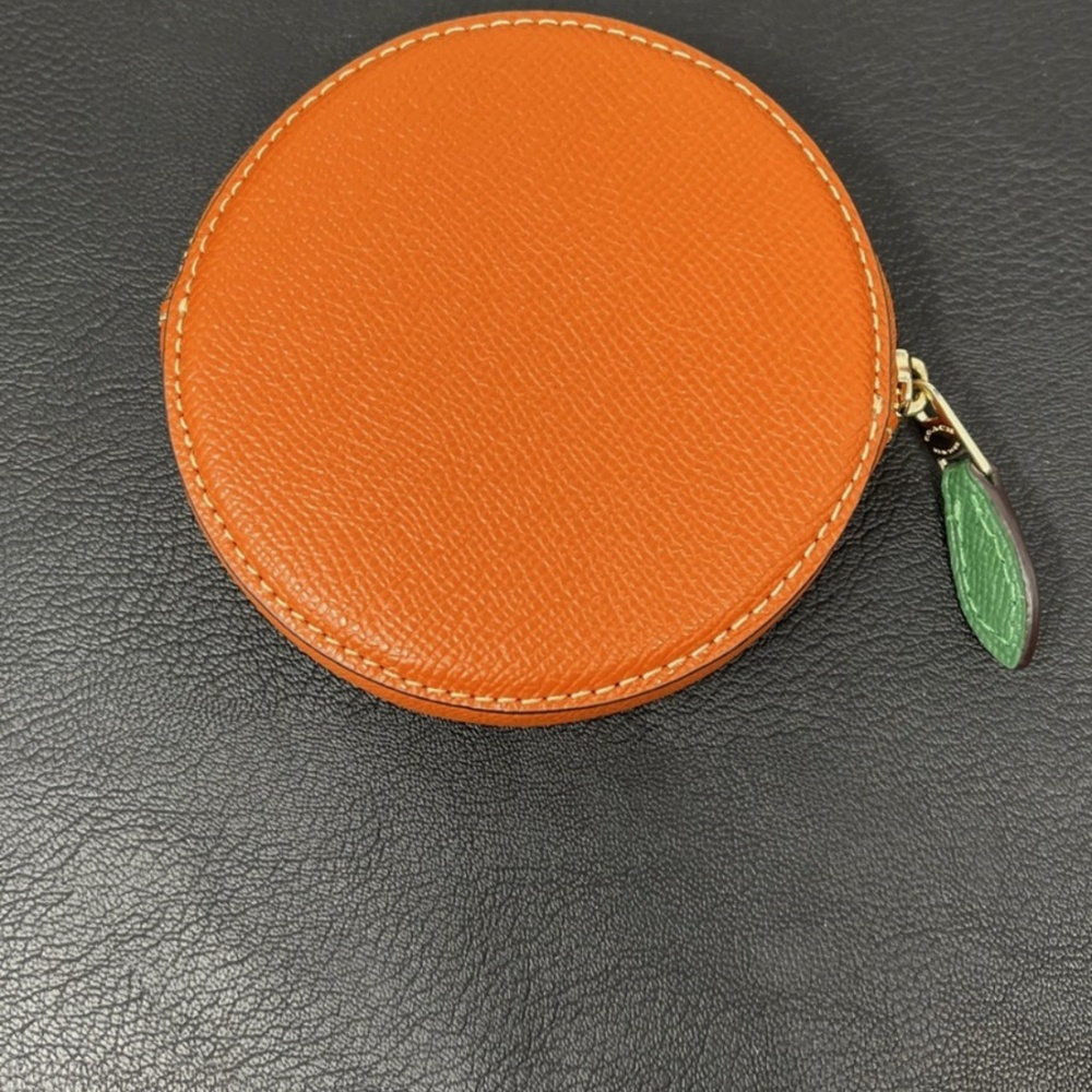 NWT Coach 🍊Orange Coin Case - Picture 7 of 8